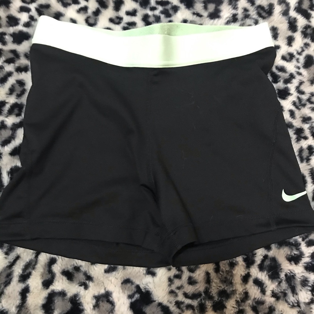 Medium Nike dry fit shorts